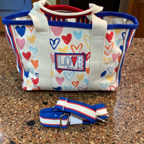 NWOT BRIGHTON SMALL CANVAS LOVE TOTE - Picture 4 of 5